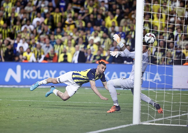 活塞对阵森林狼，爆发本赛季NBA最大冲突，互掐脖子，7人遭驱逐！.