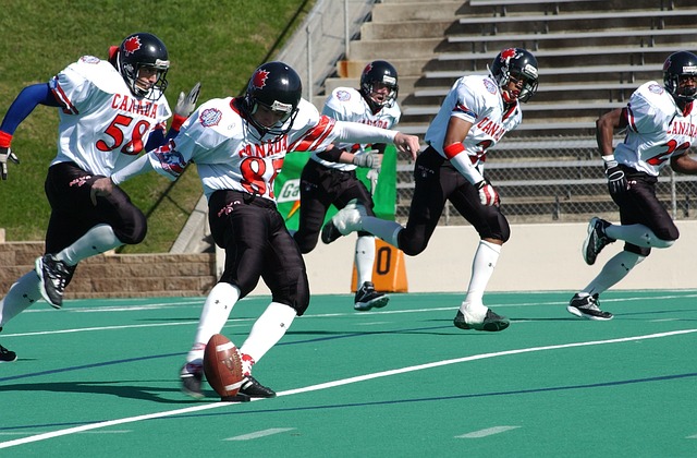 赛背后的策 赛背后的策